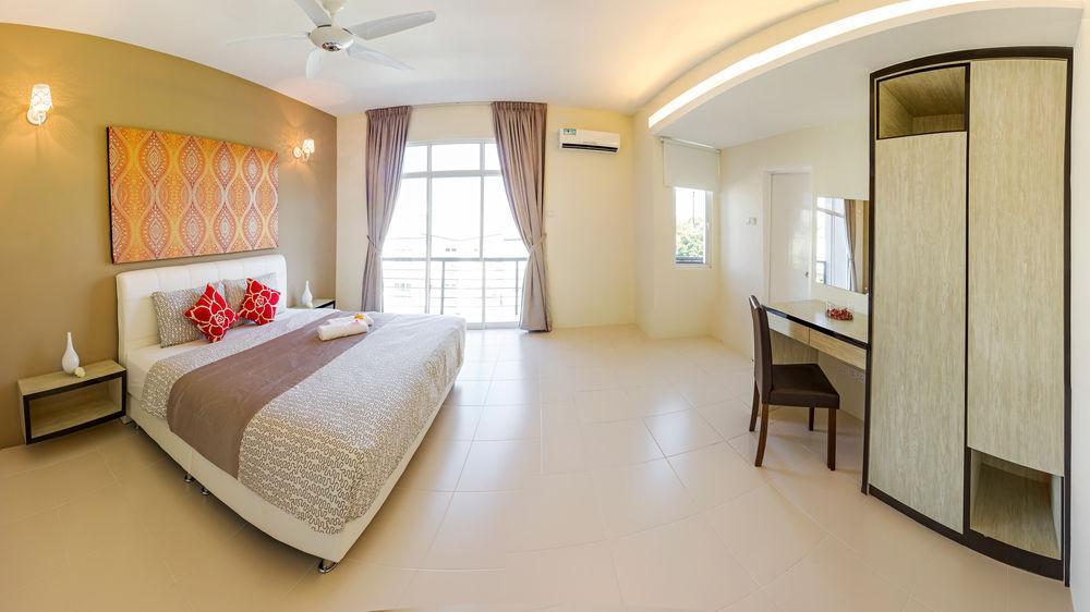 Batu Ferringhi - Shamrock Beach Villas - 12 Buitenkant foto
